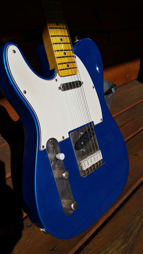 left handed fender telecaster ultra.